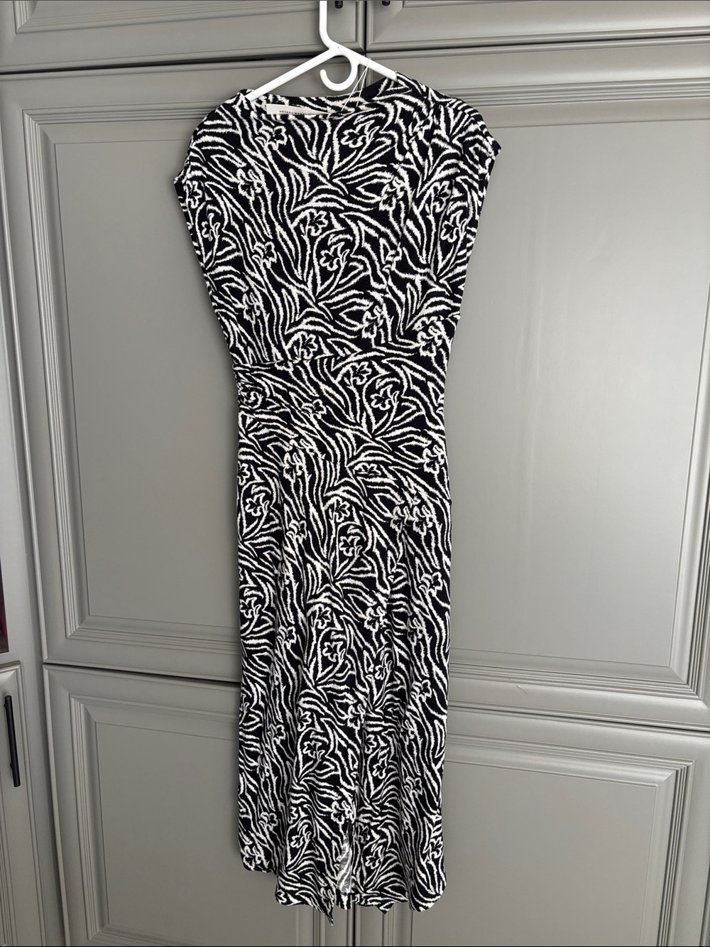 Rebecca Taylor Black & White Floral-Print Midi Dress